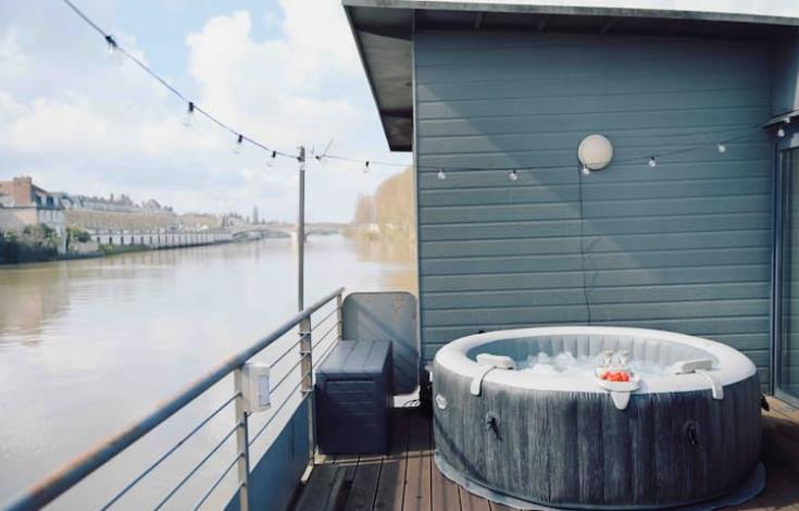 Loft sur l'eau - Le Bon Esprit_Airbnb