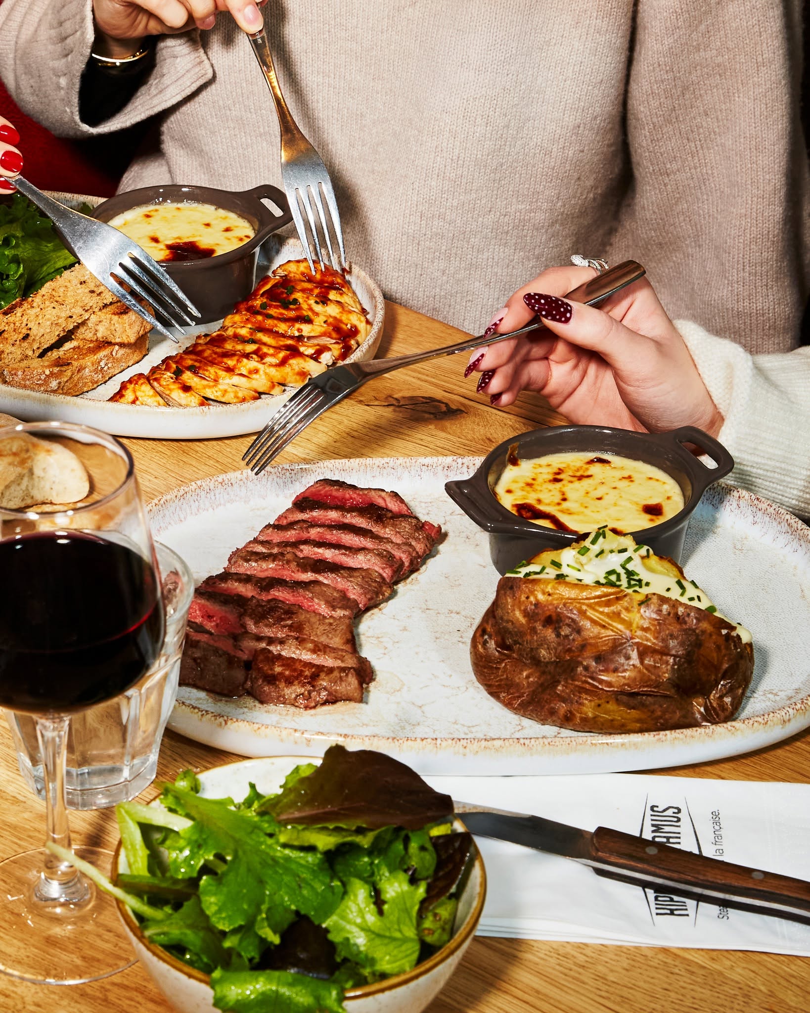 Hippopotamus Steakhouse