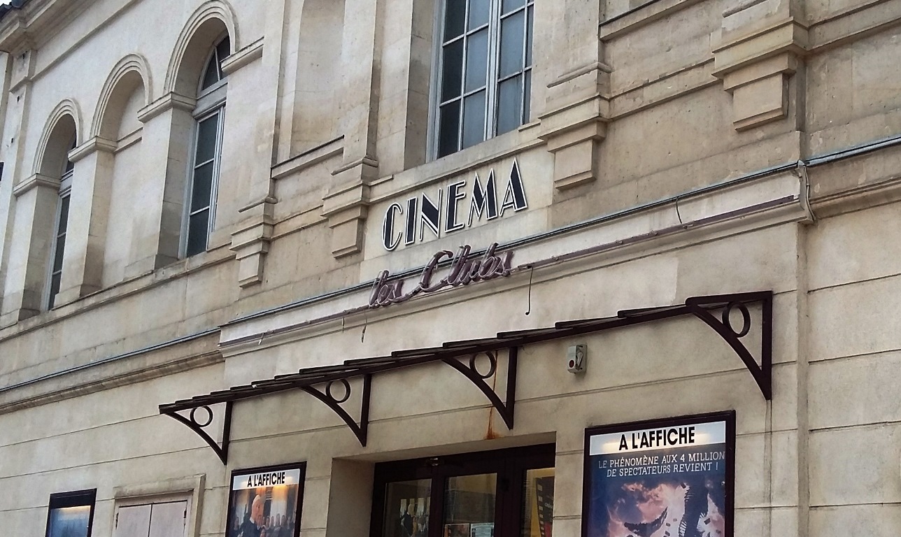 Cinéma "Les Clubs" - Destination Pierrefonds Cinéma "Les Clubs" - Destination Pierrefonds