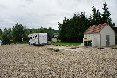 Aire d'accueil de Zaza service < Chavignon < Aisne < Picardie