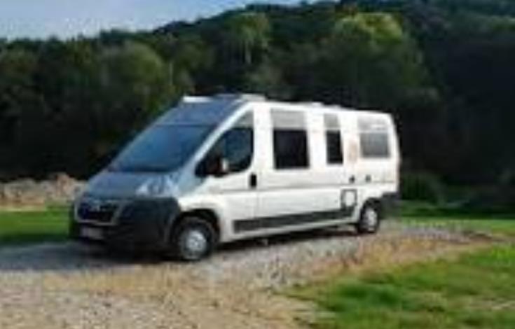 Aire de camping-car Berneuil