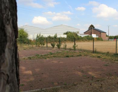 Aire de camping car de la neuville en Hez (1)