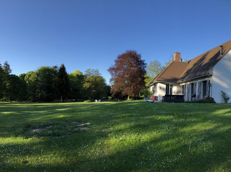 B3B8B9E8-C129-42B2-8C90-81084986344F