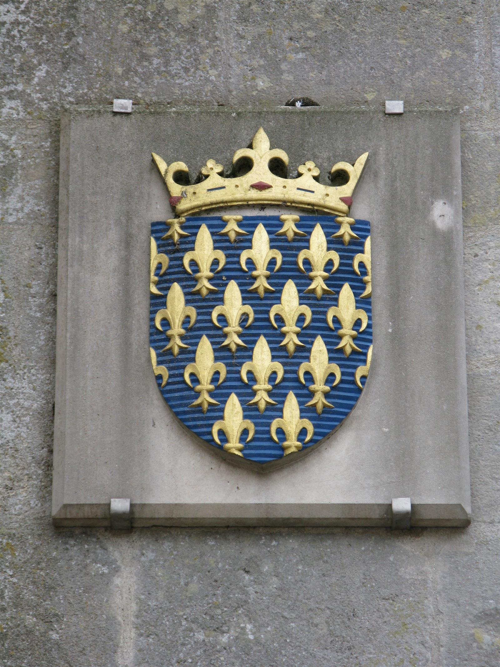 Blason Capétiens de la façade 2