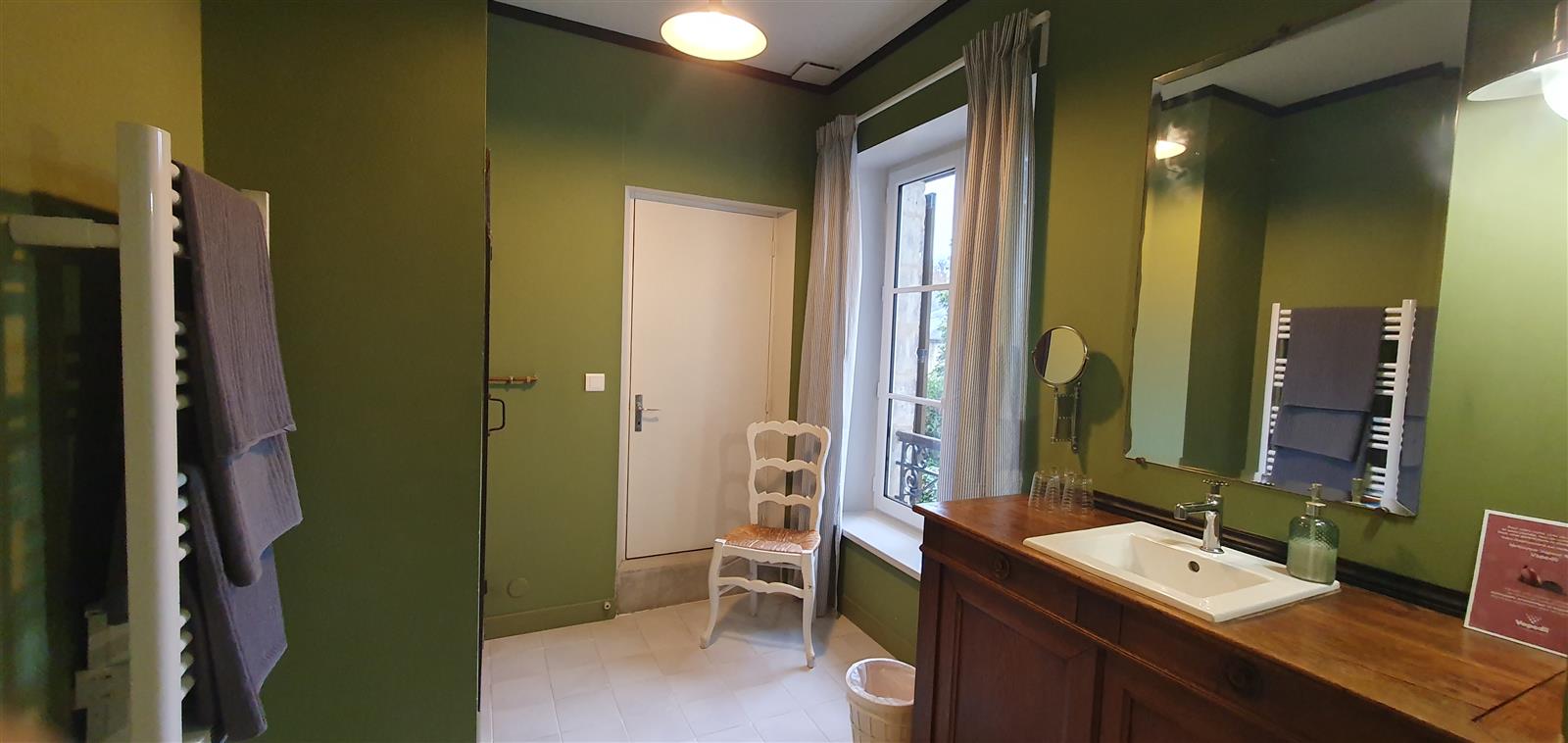 Chambre Merlin_salle de douche