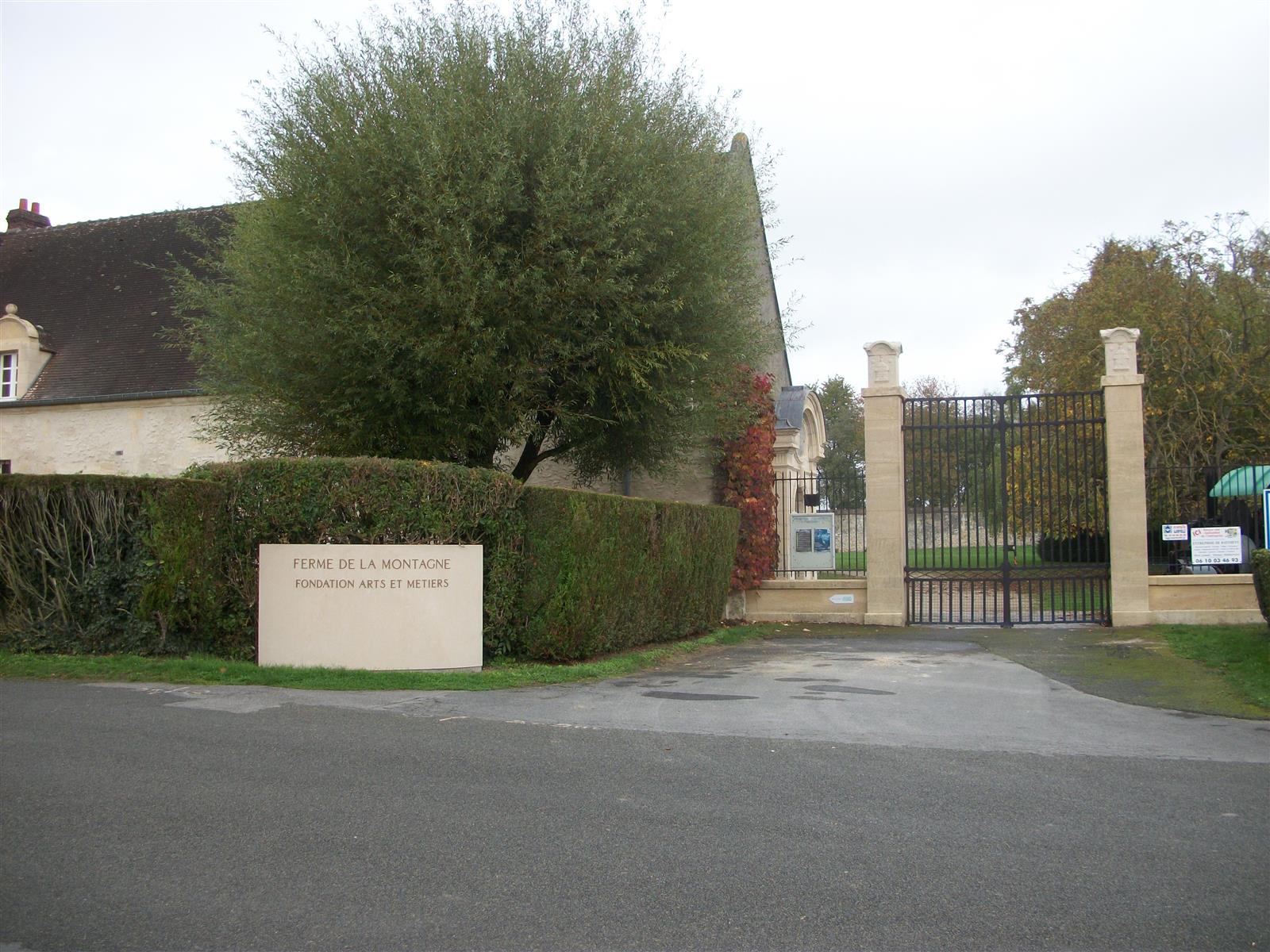 Entrée du domaine