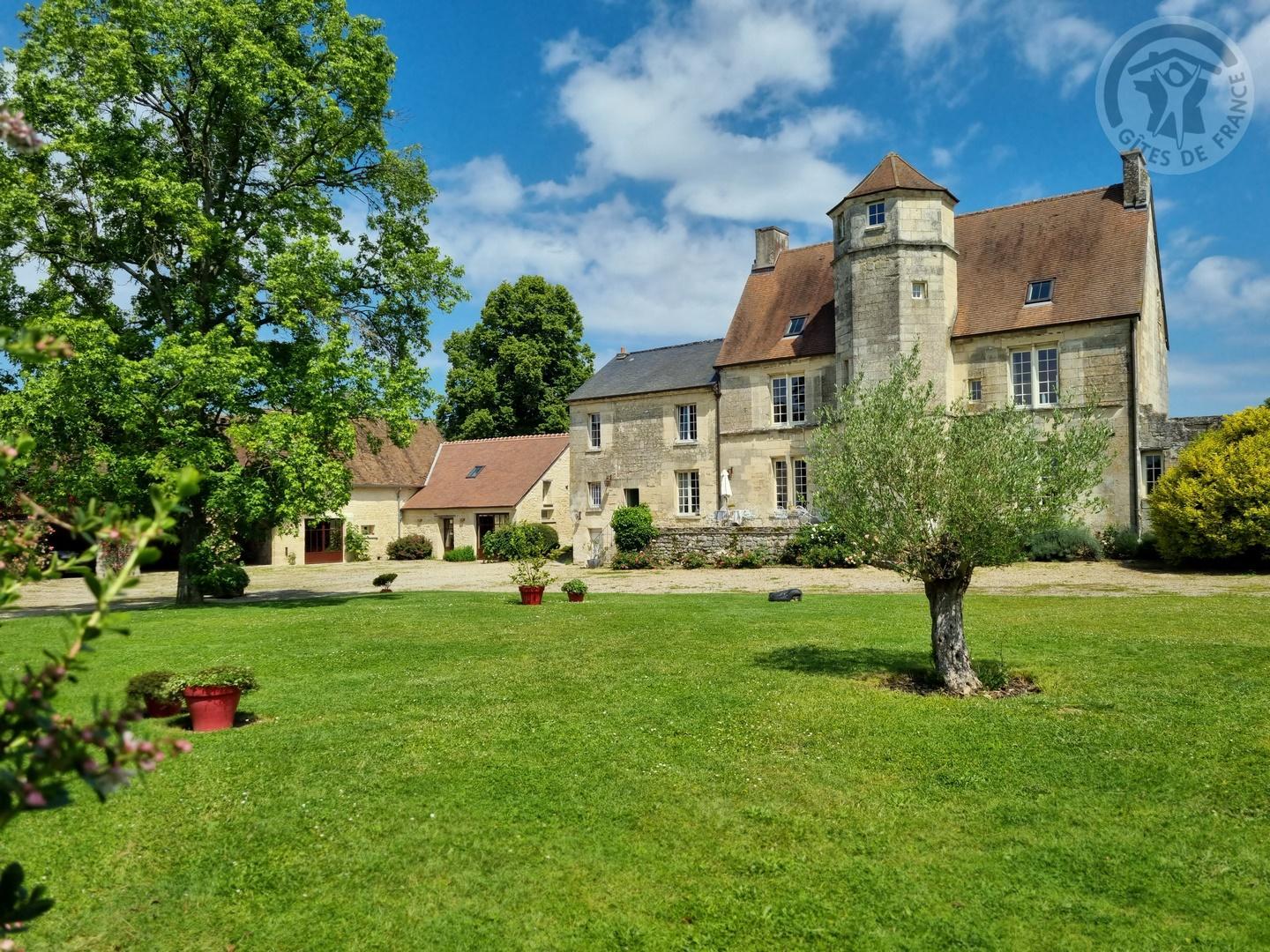 LARGNY SUR AUTOMNE Le Manoir de la Cour