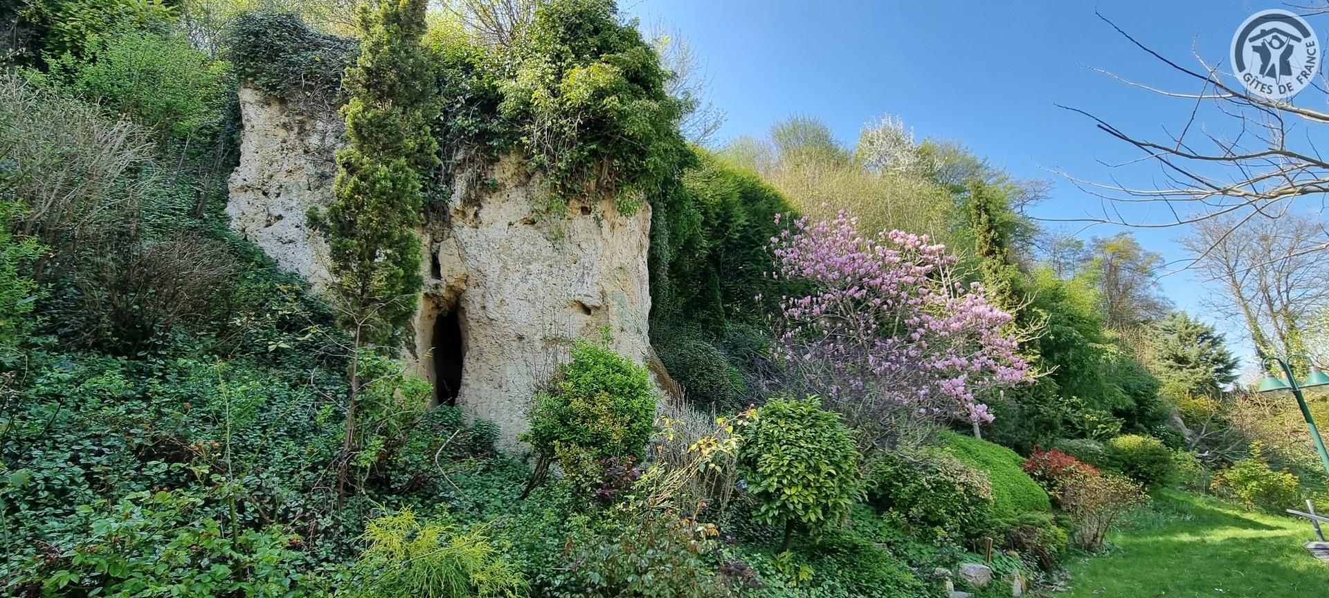 LES SEPTVALLONS Les trois grottes