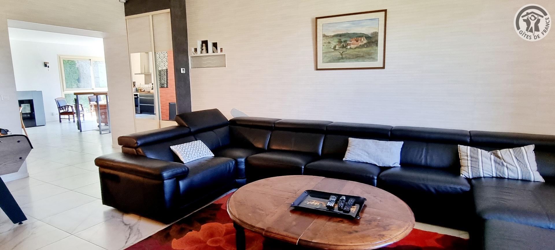 LES SEPTVALLONS Les trois grottes