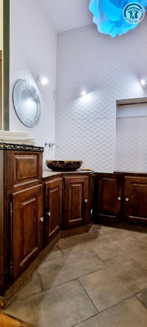 LES SEPTVALLONS Les trois grottes