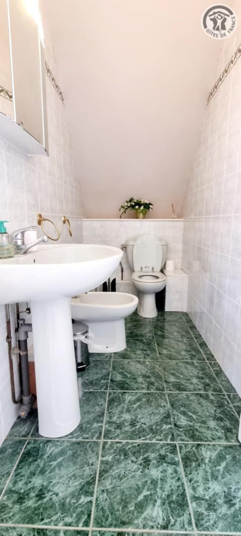 LES SEPTVALLONS Les trois grottes