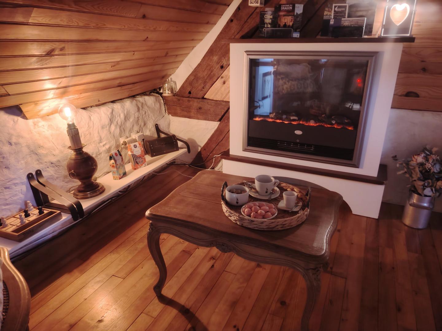 JOUAIGNES Les Logis de La Tribu