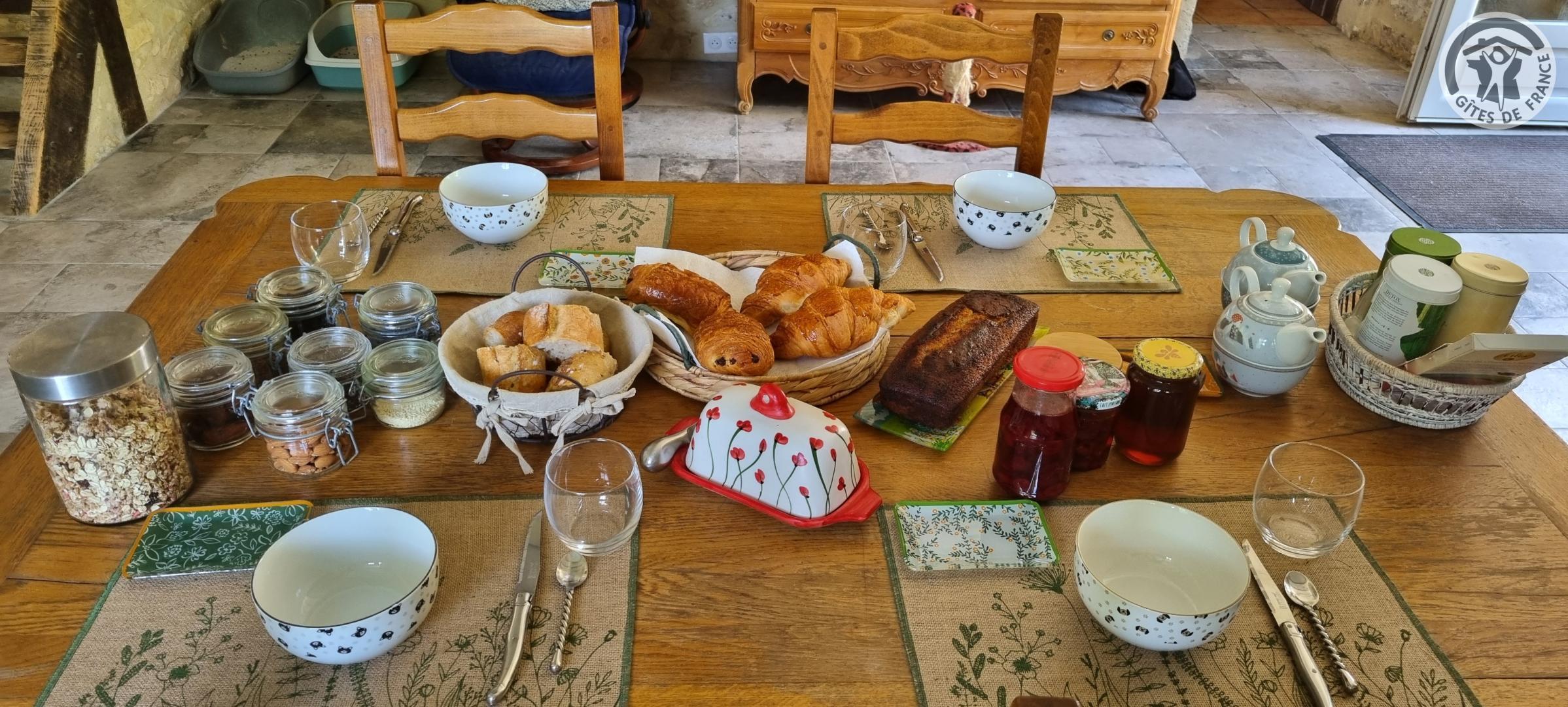 JOUAIGNES Les Logis de La Tribu