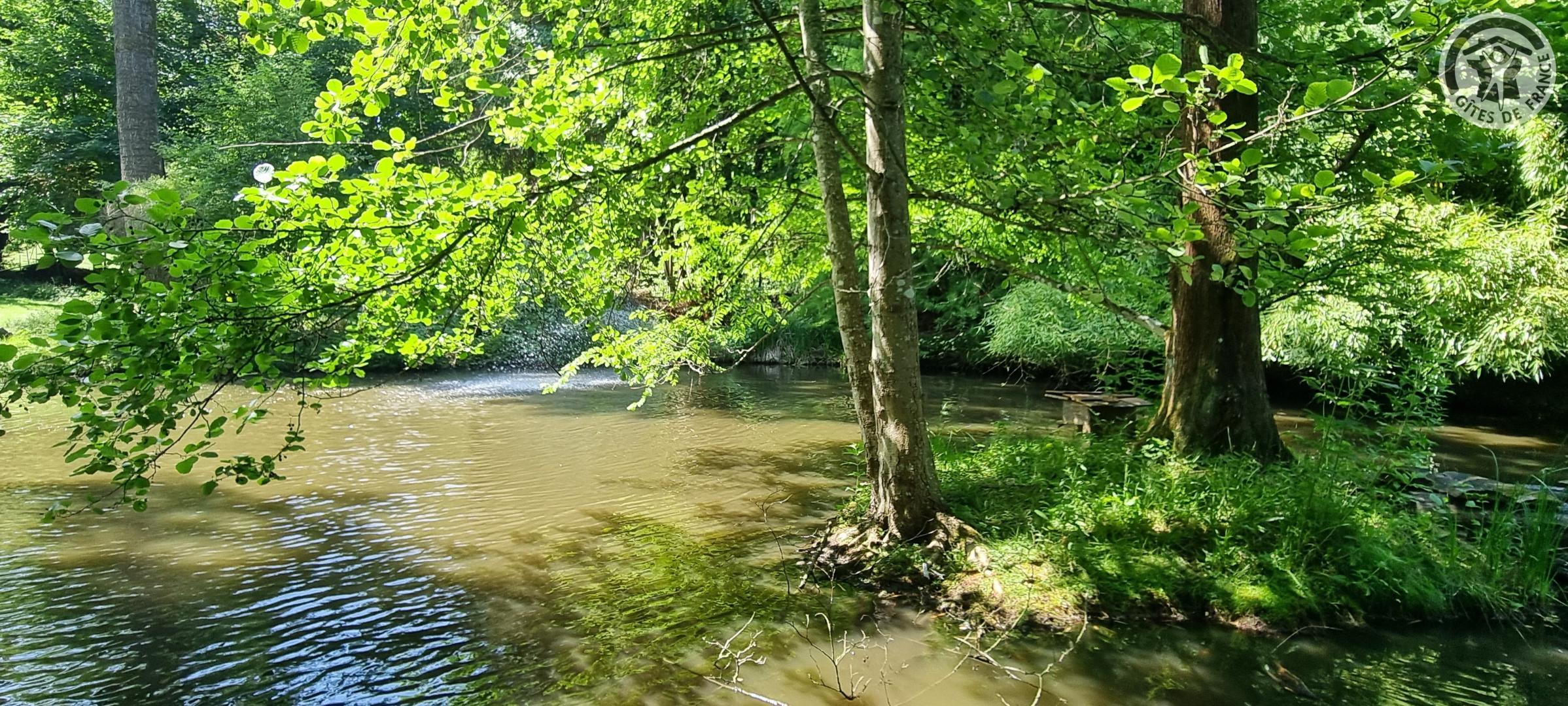 JOUAIGNES Les Logis de La Tribu