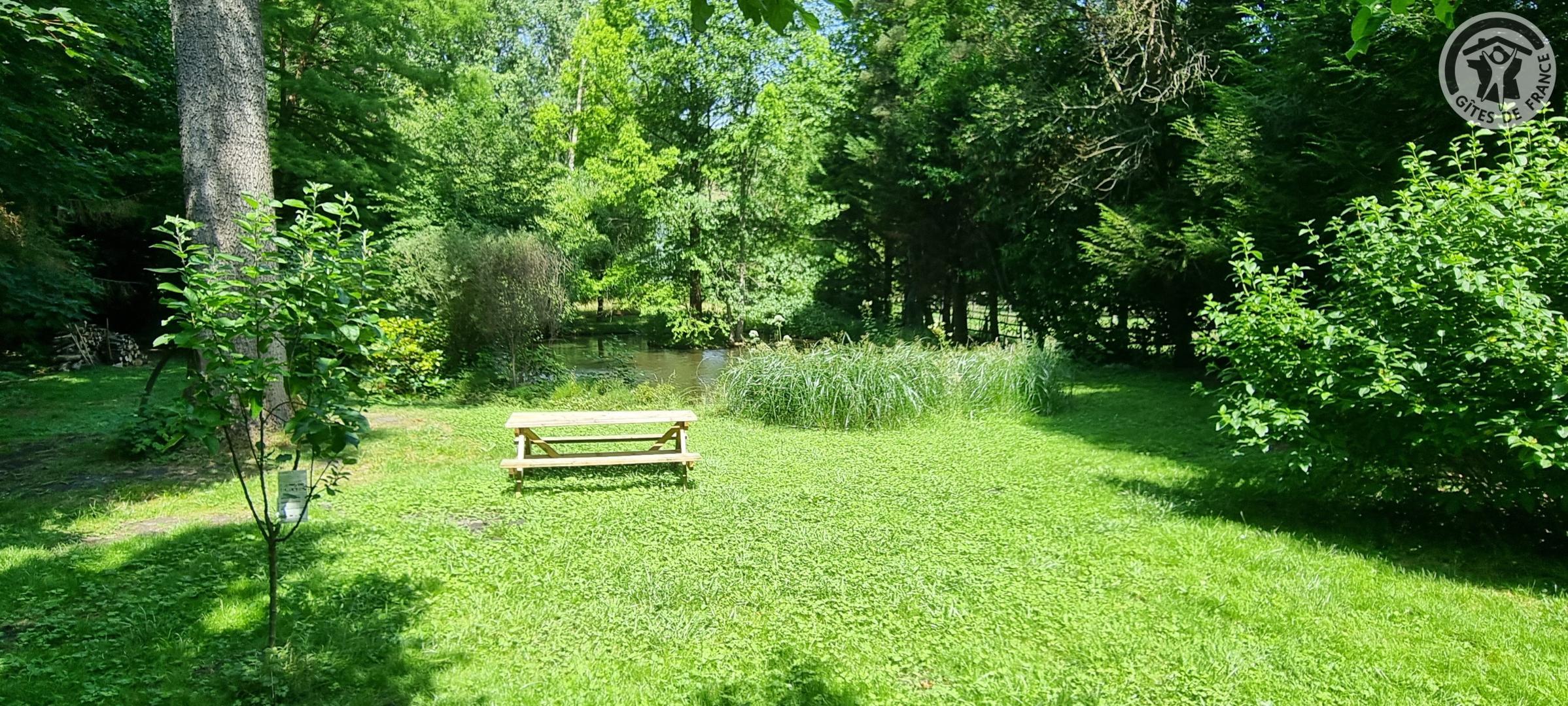 JOUAIGNES Les Logis de La Tribu