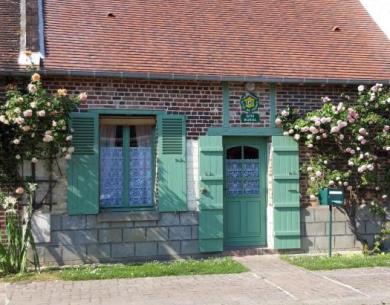 CRESSONSACQ Gîte de Mme Minguet