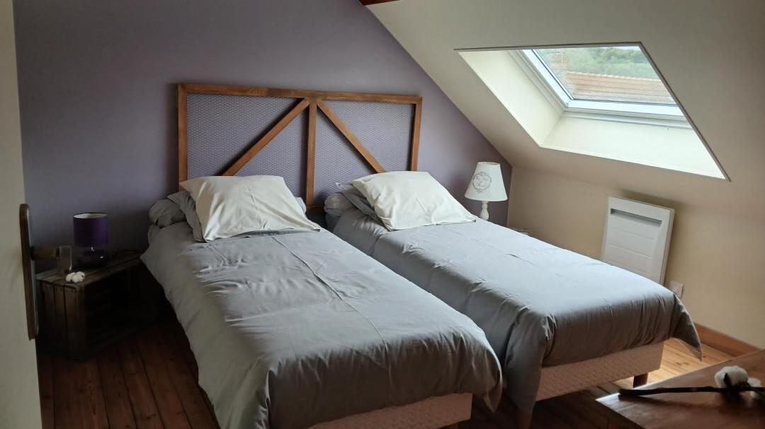 ARRANCY Les volets bleus