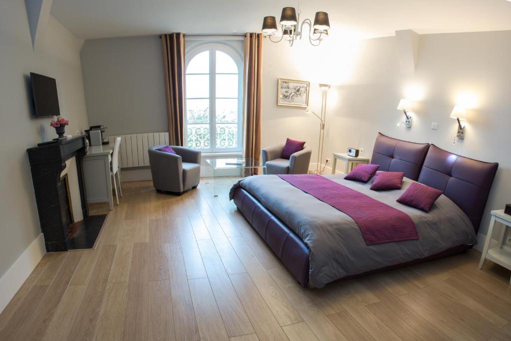 TRIE-CHATEAU Château de la Folie