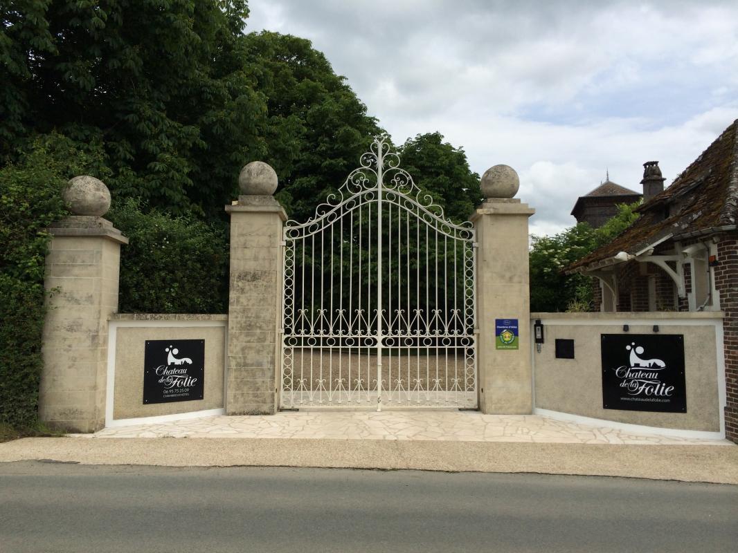 TRIE-CHATEAU Château de la Folie