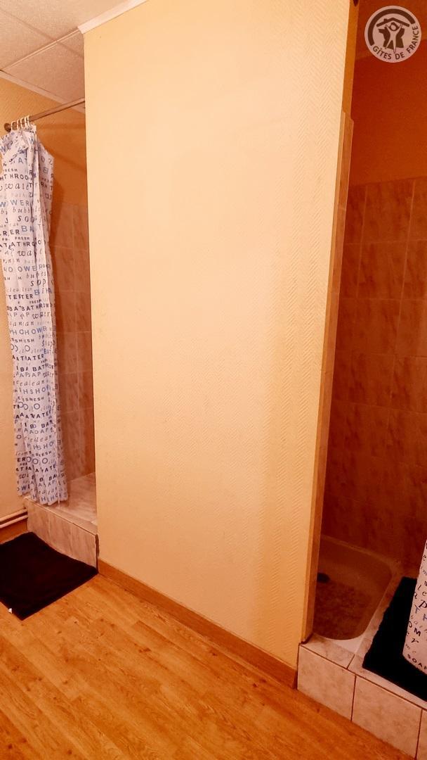 MONAMPTEUIL Monampteuil