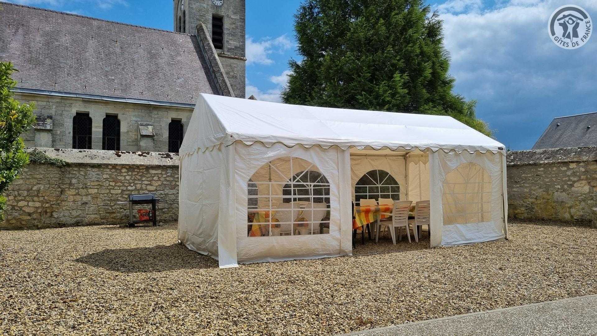 MONAMPTEUIL Monampteuil