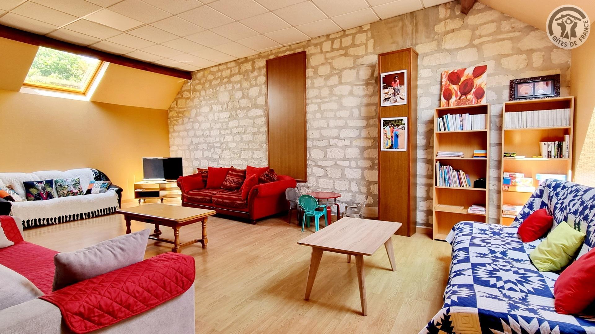 MONAMPTEUIL Monampteuil