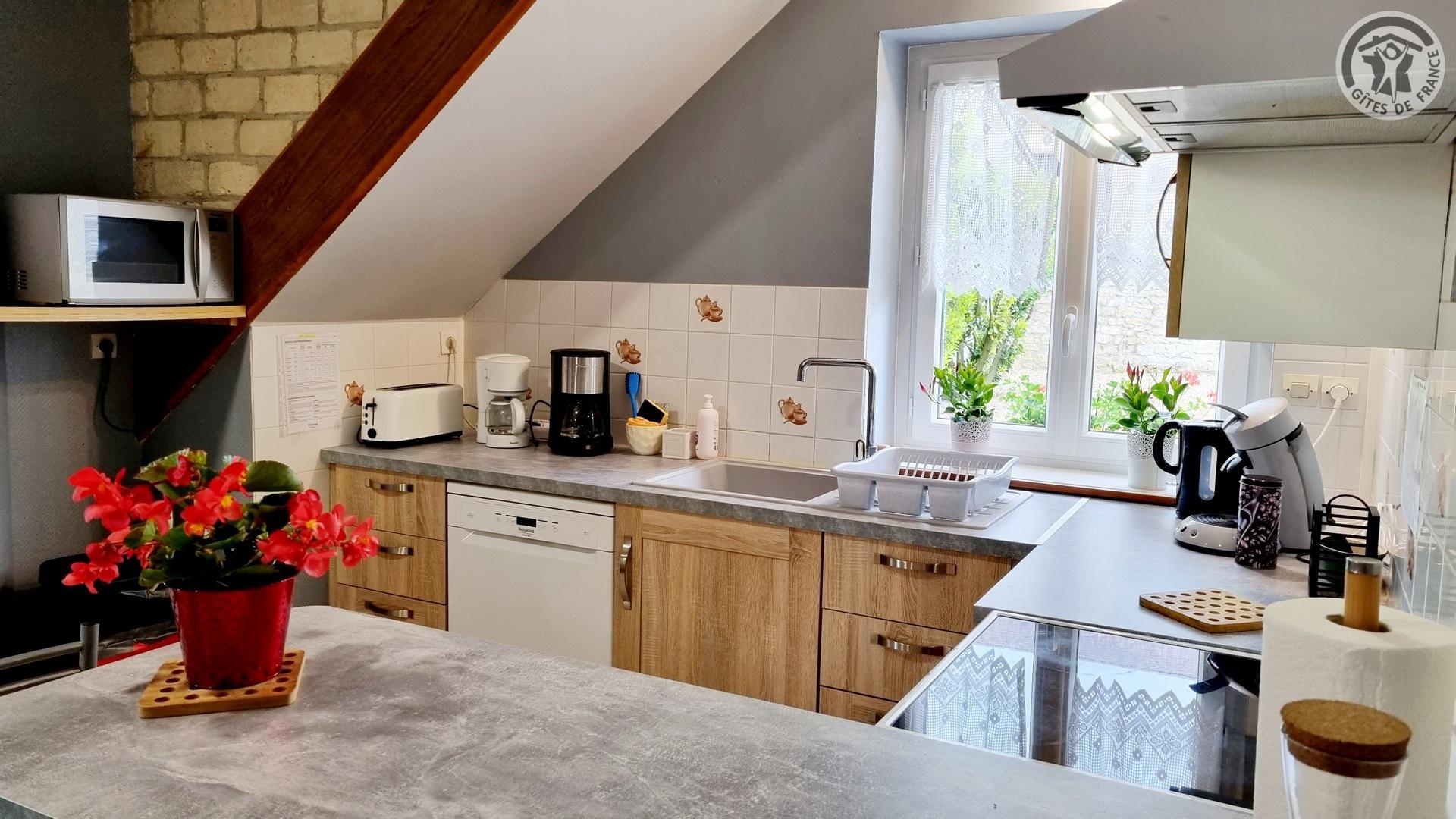 MONAMPTEUIL Monampteuil