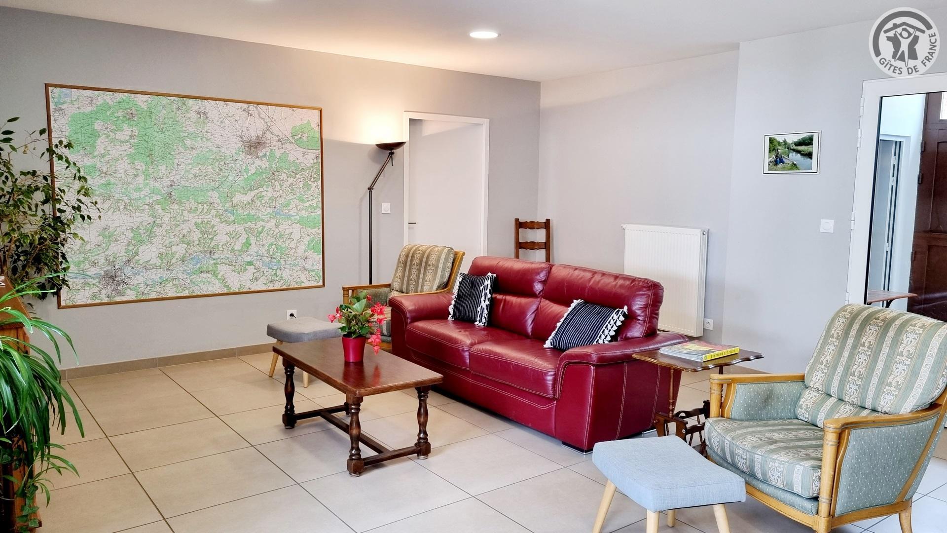 MONAMPTEUIL Monampteuil