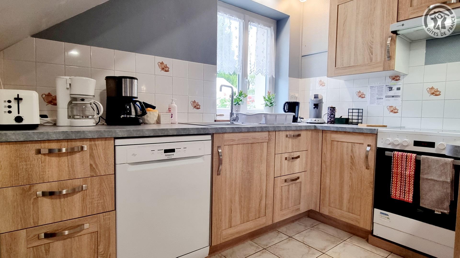 MONAMPTEUIL Monampteuil