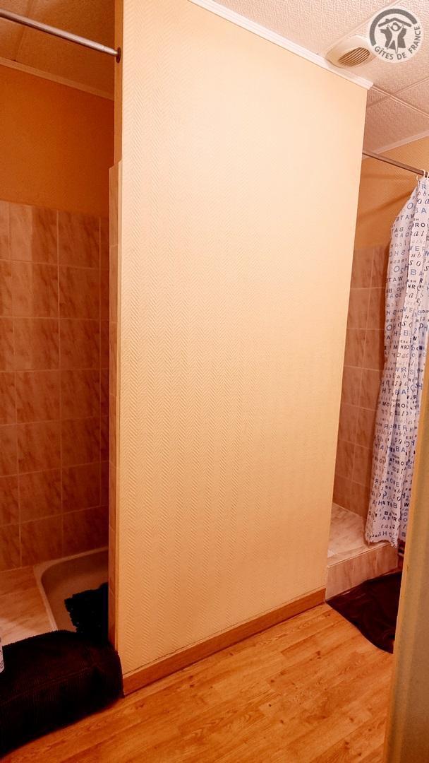 MONAMPTEUIL Monampteuil