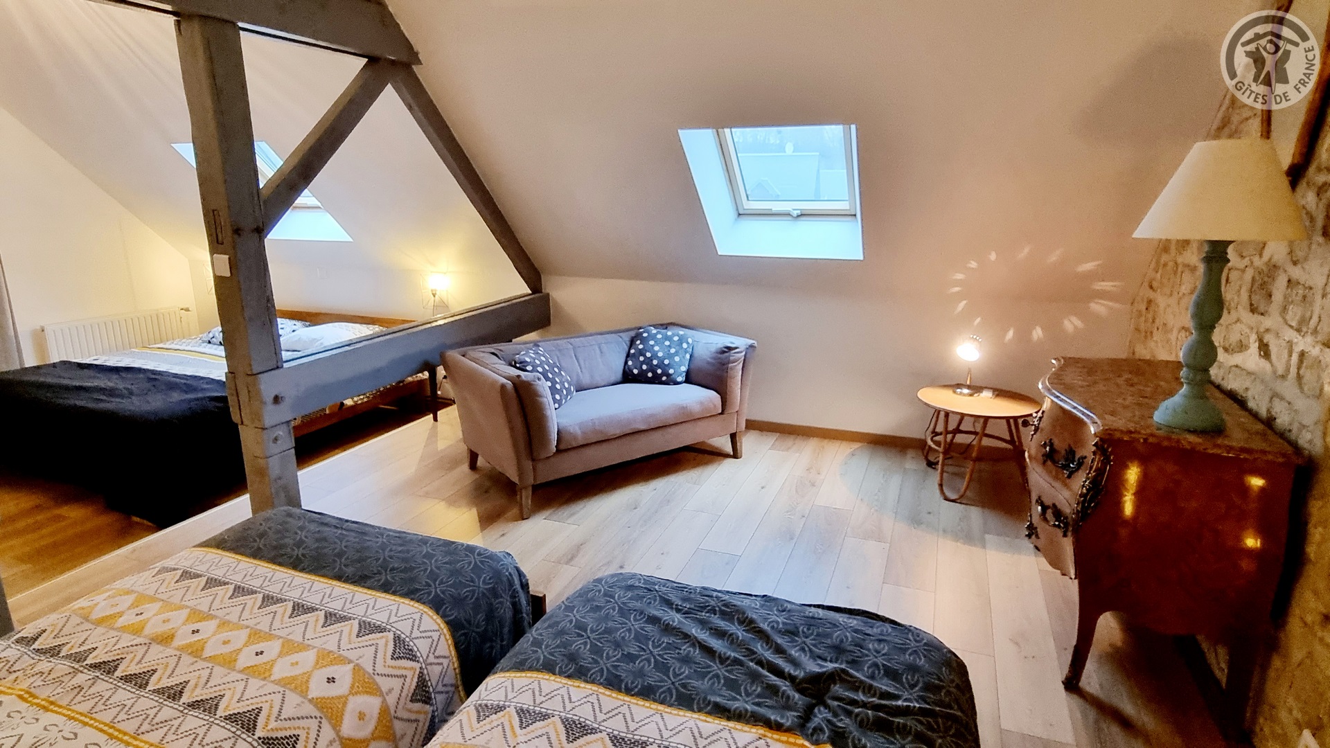 NANTEUIL-LA-FOSSE Gîte du moulin à vent