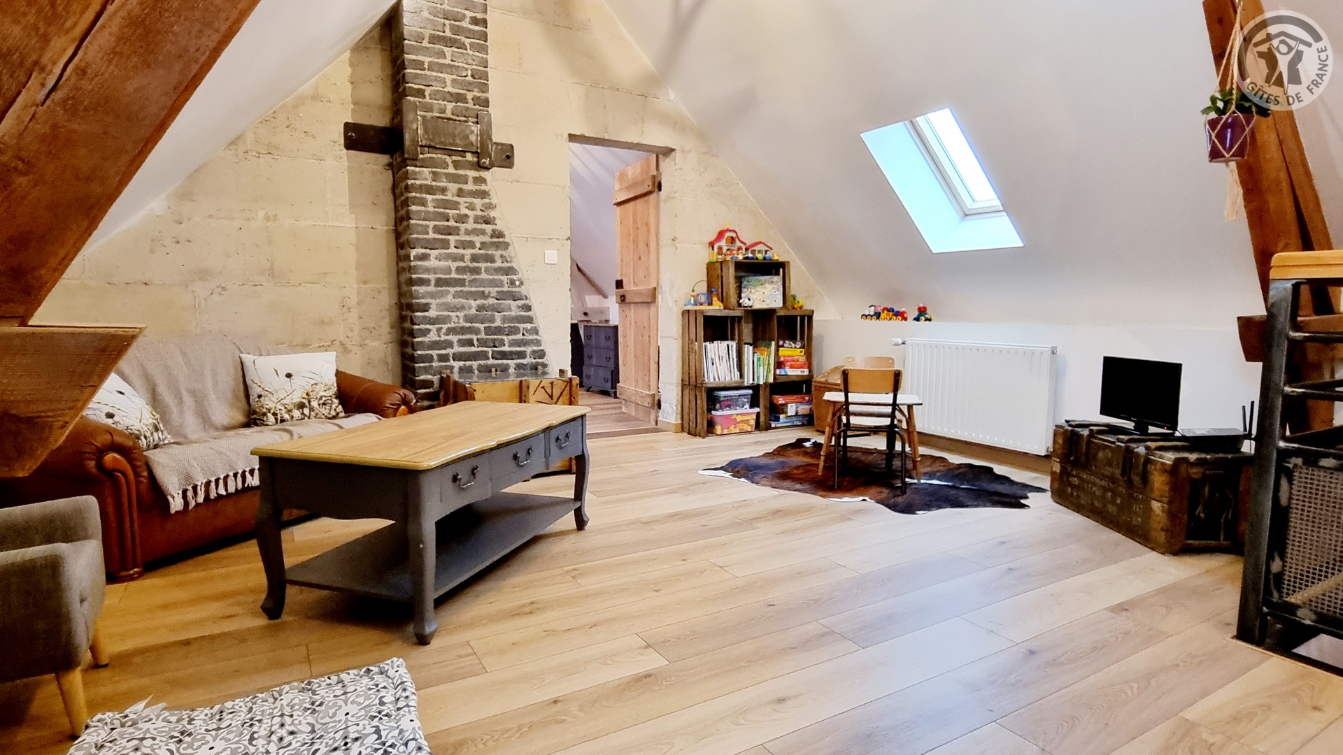 NANTEUIL-LA-FOSSE Gîte du moulin à vent