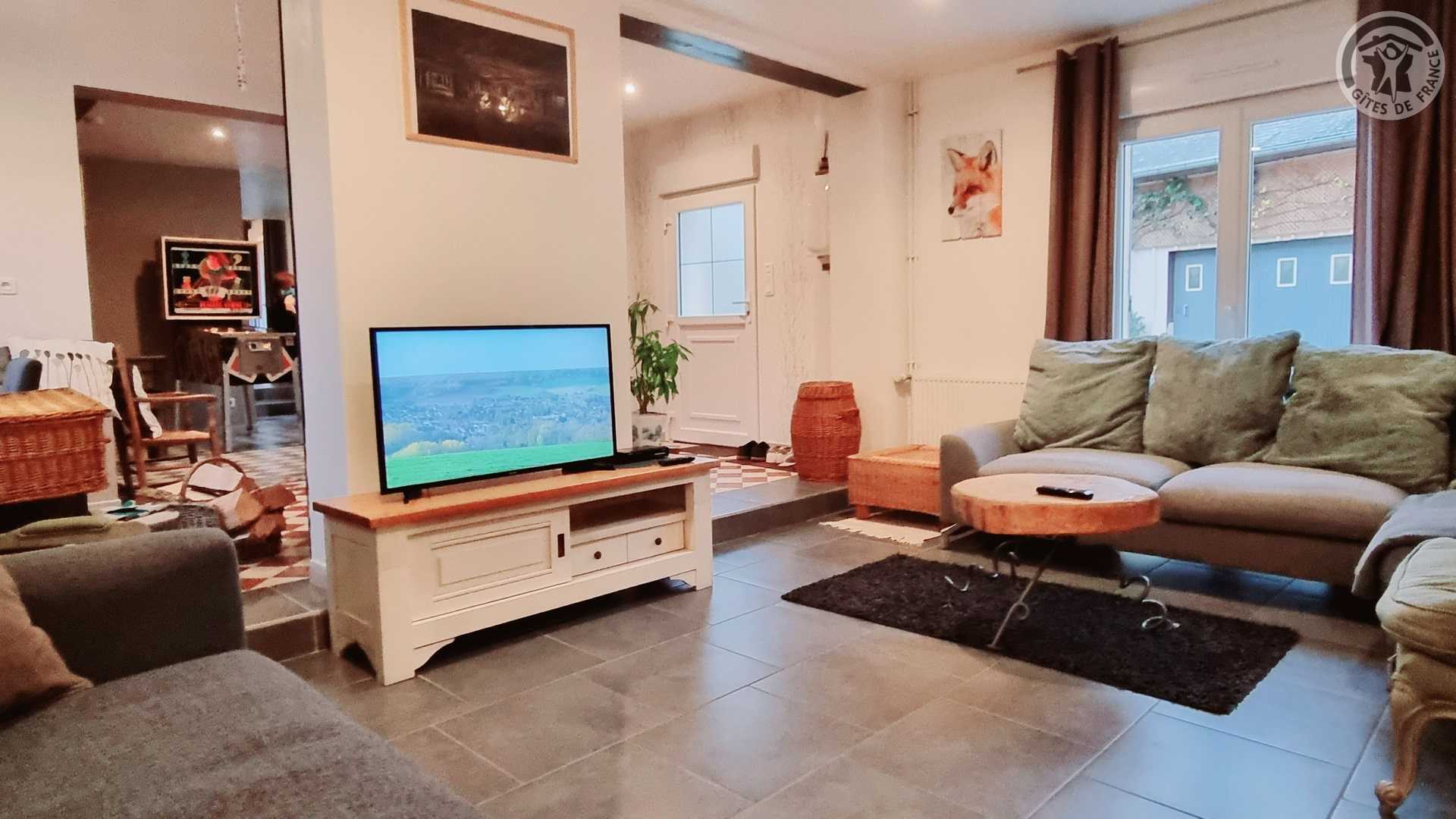 NANTEUIL-LA-FOSSE Gîte du moulin à vent