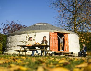 TRIE-CHATEAU Les Yourtes des Templiers