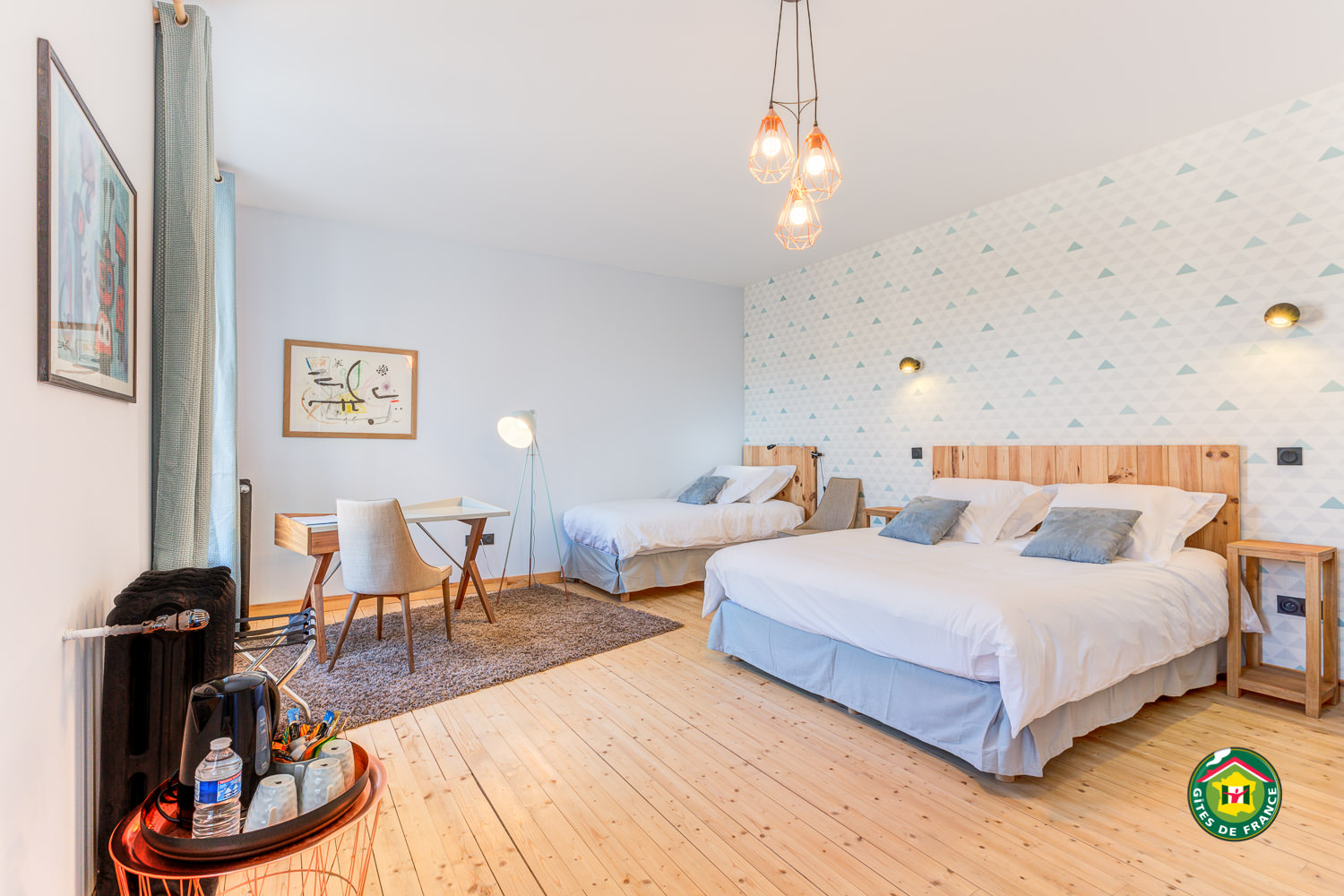 BEAUVAIS Le Rhino Rayé