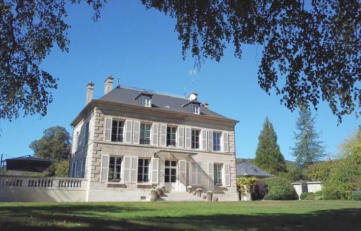 ATTICHY Le Baptistère