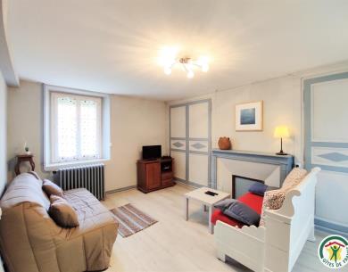 VILLERS-SAINT-SEPULCRE Aux portes du Dolmen