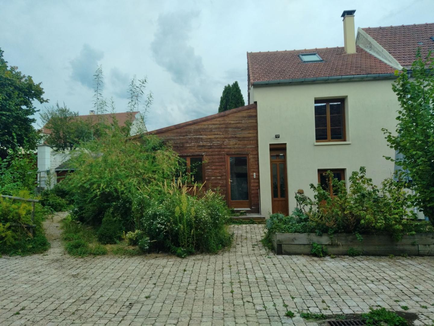 VILLERS-SAINT-PAUL L'antre deux terres