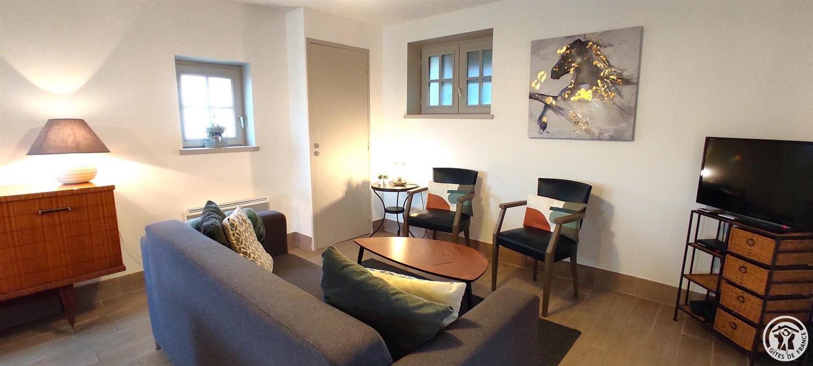 SAINT-GERMER-DE-FLY Les Poneys