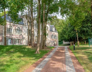 BRETEUIL Le Chateau de la Butte - 15 personnes