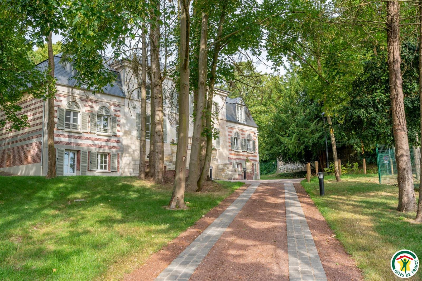 BRETEUIL Le Chateau de la Butte - 15 personnes