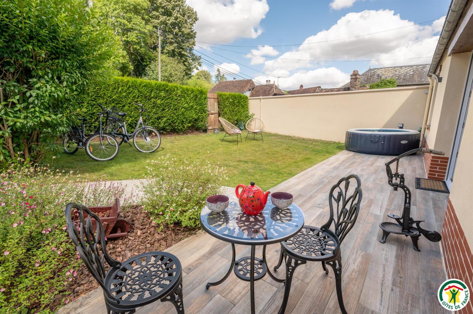 SAVIGNIES Au Tio Potier