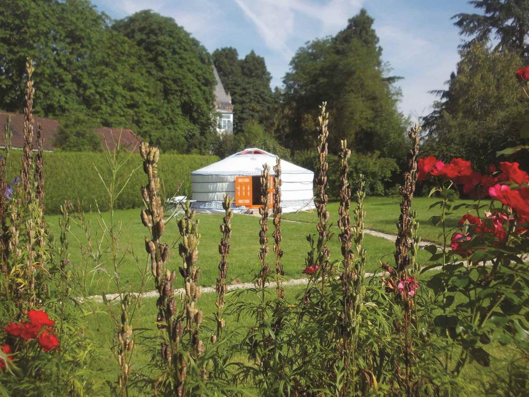 TRIE-CHATEAU Les Yourtes des Templiers