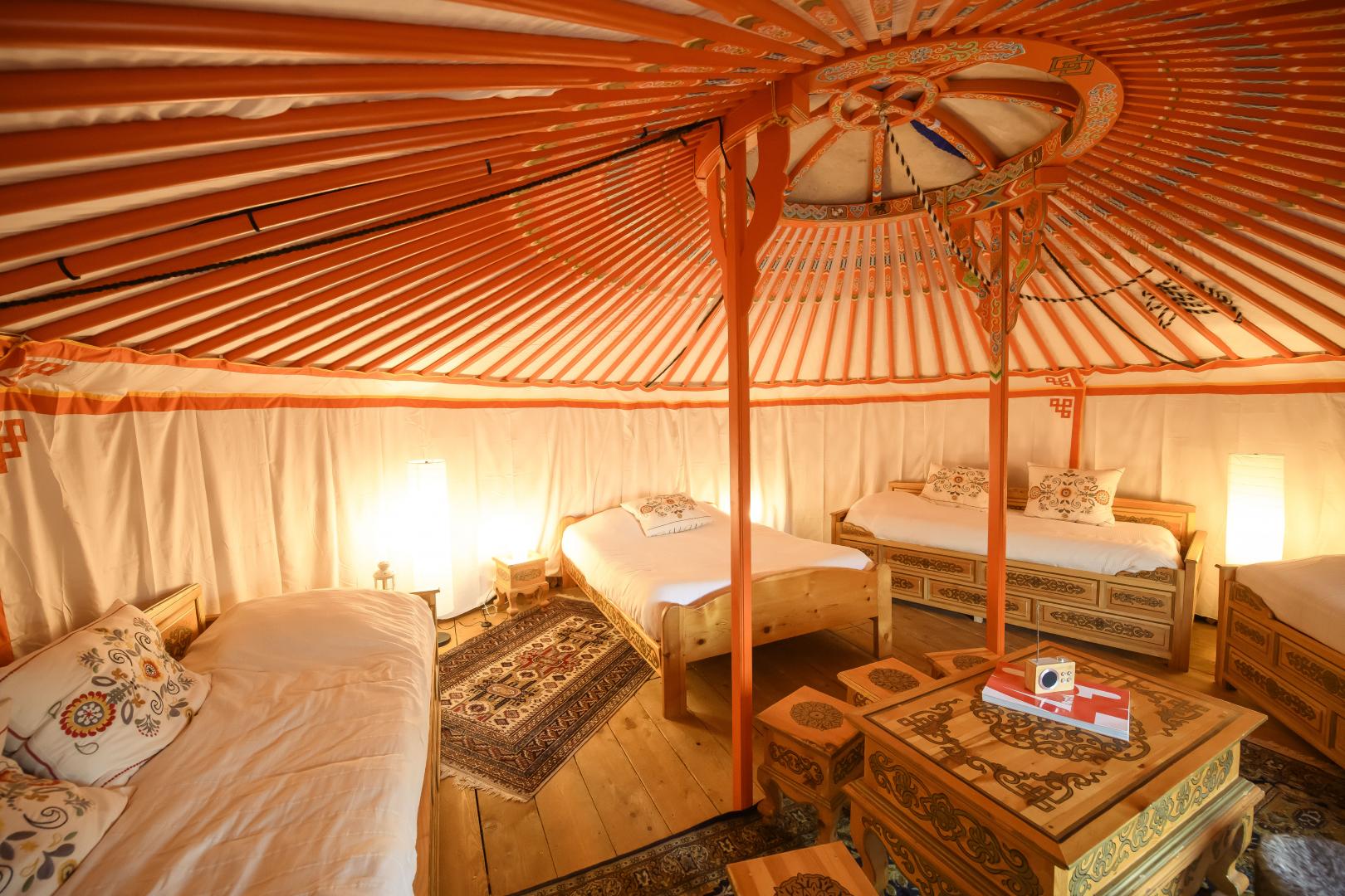 TRIE-CHATEAU Les Yourtes des Templiers