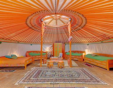 TRIE-CHATEAU Les Yourtes des Templiers