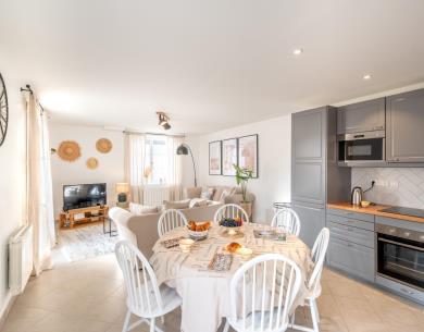 LA NEUVILLE ROY Les hauts de  campagne