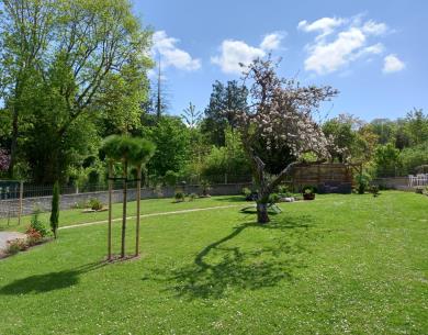 MORIENVAL Re-pause pieds