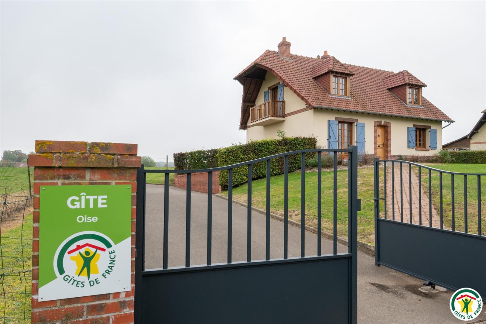 ERNEMONT BOUTAVENT Le gite du village