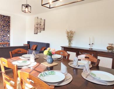 SAINT JUST EN CHAUSSEE Les 2 Coqs