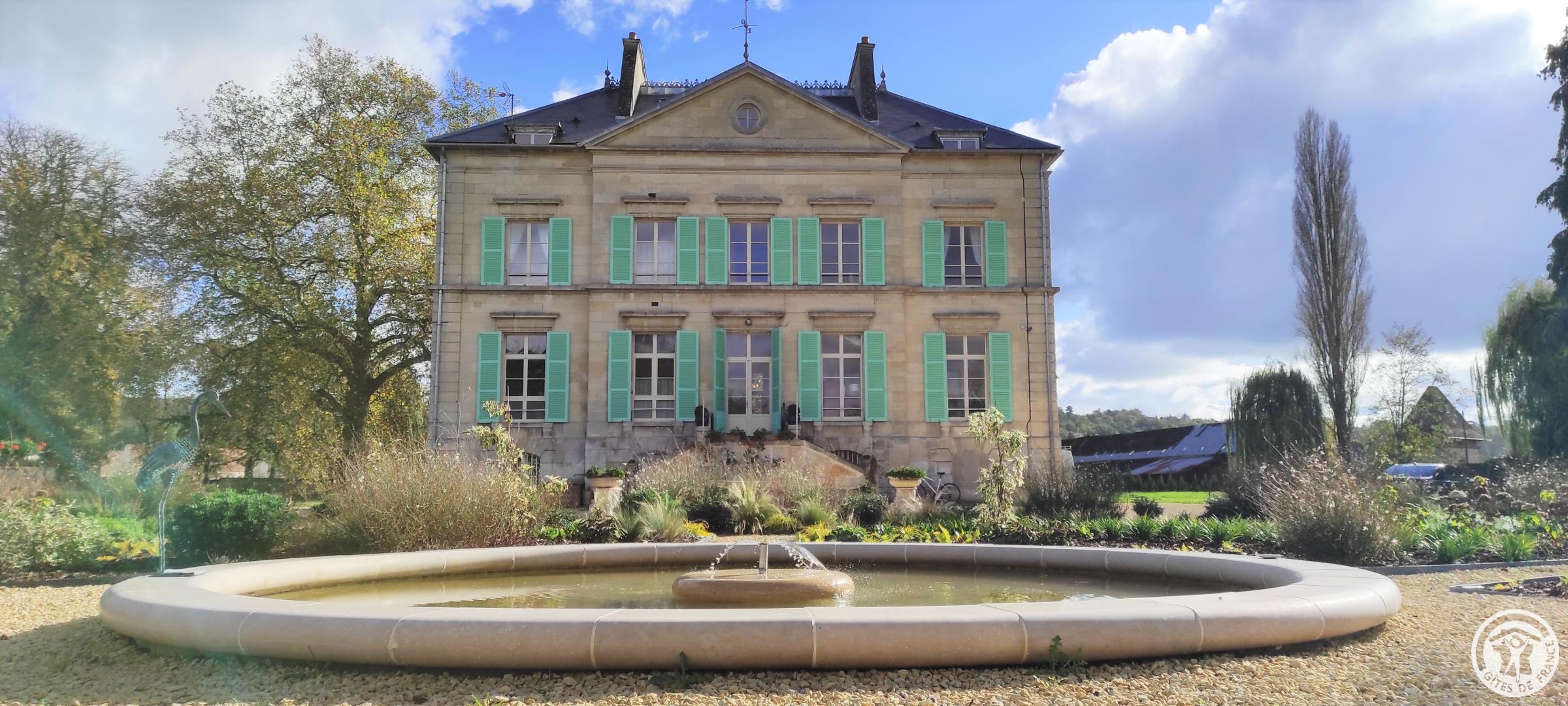 HONDAINVILLE Chambres d'hôtes au Chateau Vert